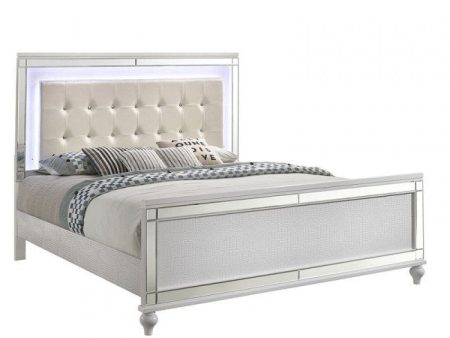 New Classic Valentino King Bed-White Discount