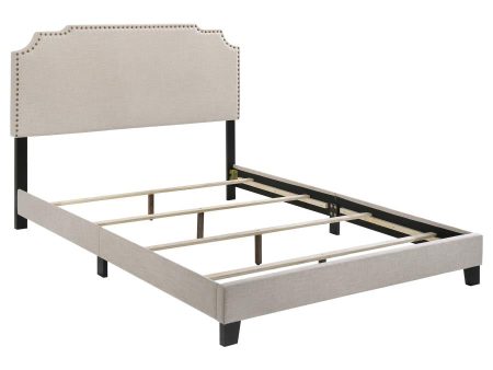 Tamarac Beige Queen Bed Supply