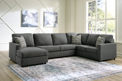 Edenfield 3-Piece Sectional with Chaise For Sale